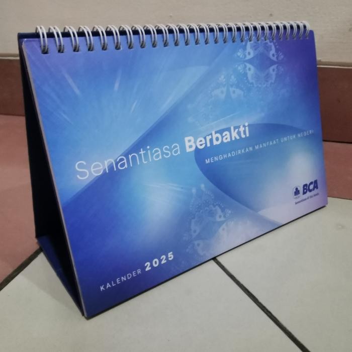 

Kalender Kalendar Calendar Bank