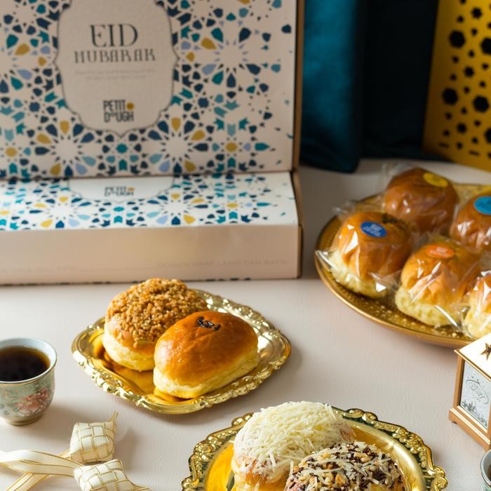 

Petit Brioche Buns Ramadan Hamper ( H-1)