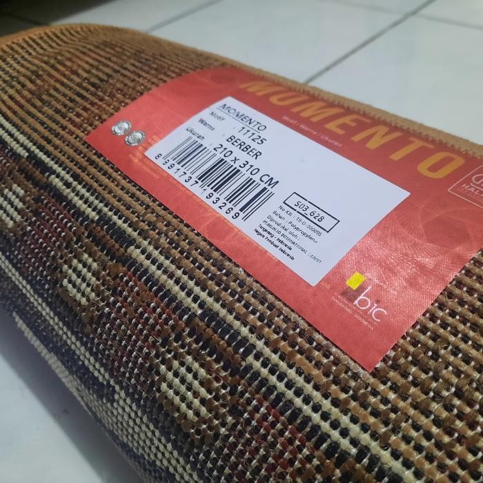 Karpet Permadani Besar Jumbo Moderno Momento Coklat Cream 210X310 Cm