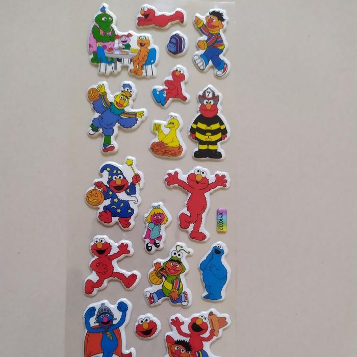 

AT Stiker timbul ELMO