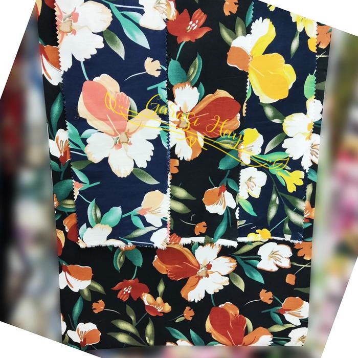 

AT NEW Kain Katun Import Motif Bunga Lebar 150cm