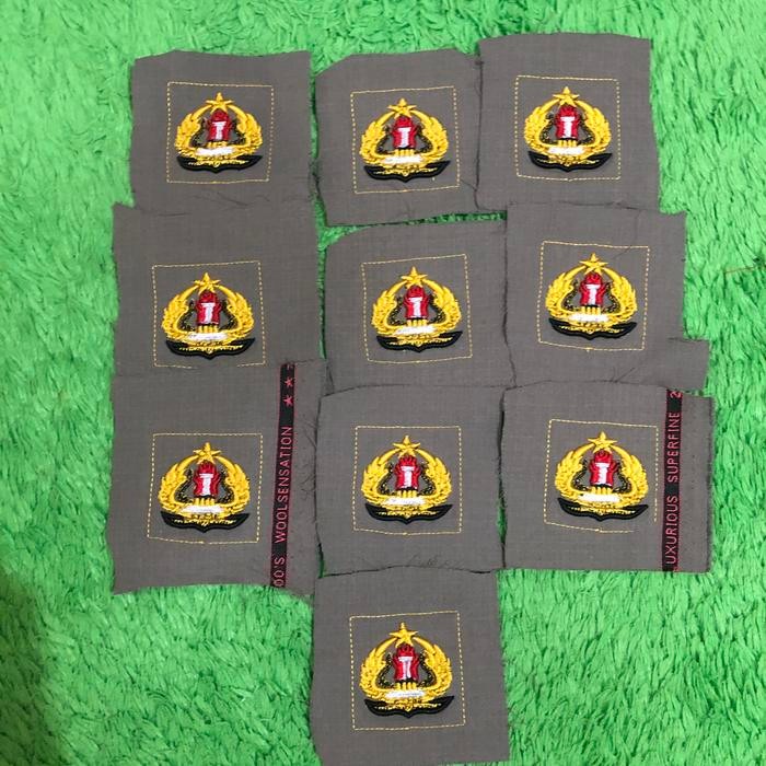 

AT Bordir pin ptik polri bordir timbul