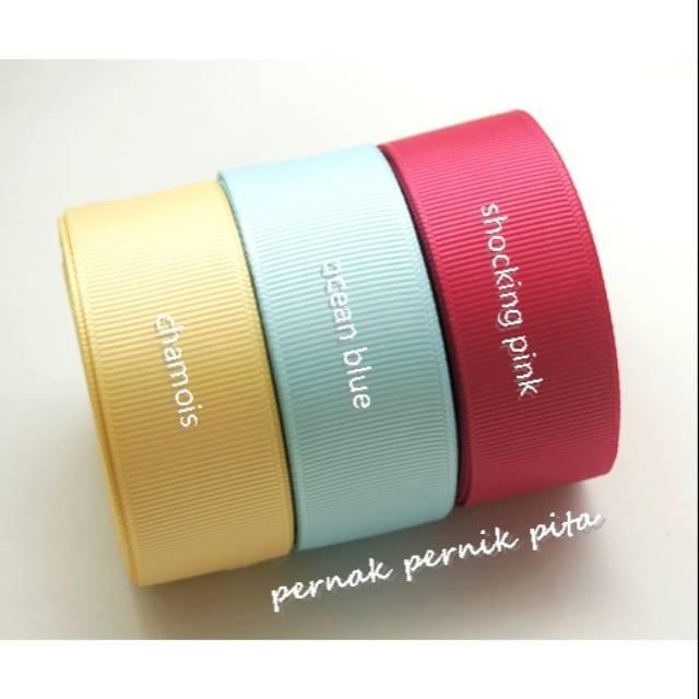 

AT 9 METER - PITA GG LEBAR 2.5CM (1 INCH) GROSGRAIN IMPORT PREMIUM