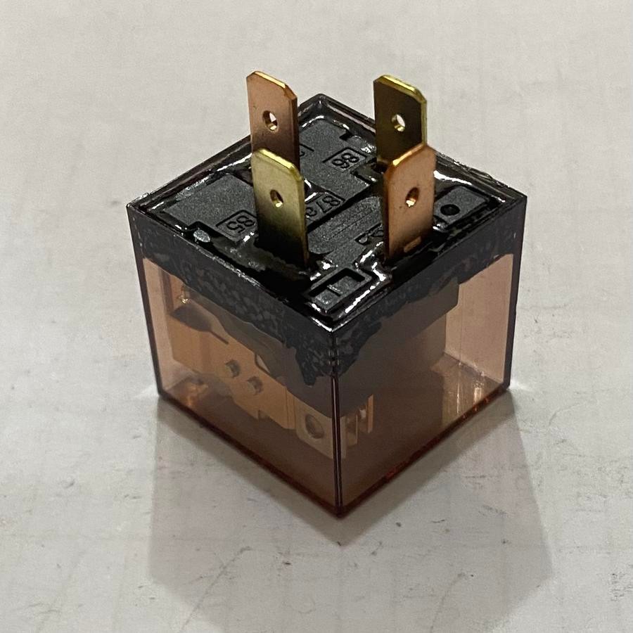 Relay 4 Kaki Lampu Klakson 12V 40A