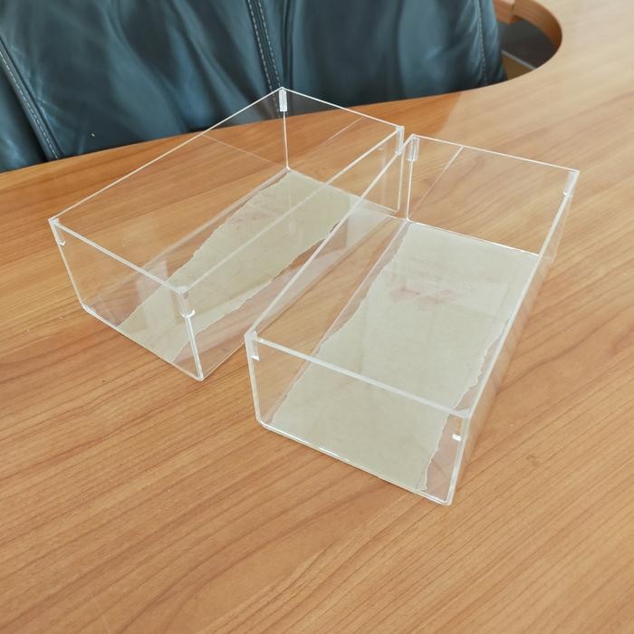 

Akrilik kotak serbaguna 20 x 10 x 5