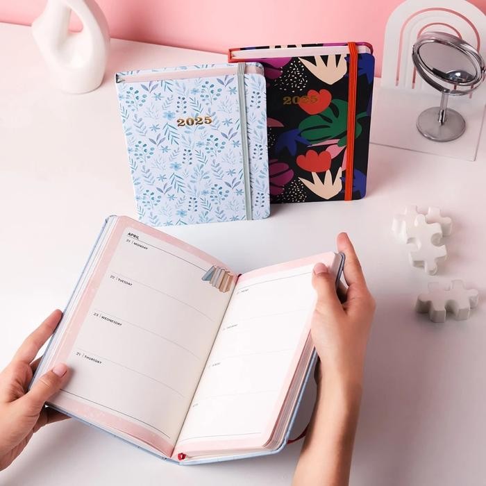 

Terlaris- Bukuqu Planner 2025 Don'T Call - Agenda - Notebook - Buku Catatan