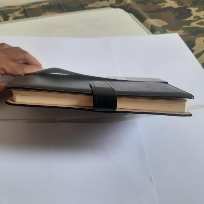 

Terlaris- Buku Agenda Diary A5 Cover Kulit/Buku Notebook A5 Kulit