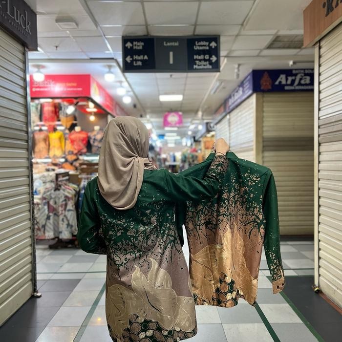 Batik Tunik Wanita Couple Bahan Katun Solo Premium Motif Tulip Hijau Botol