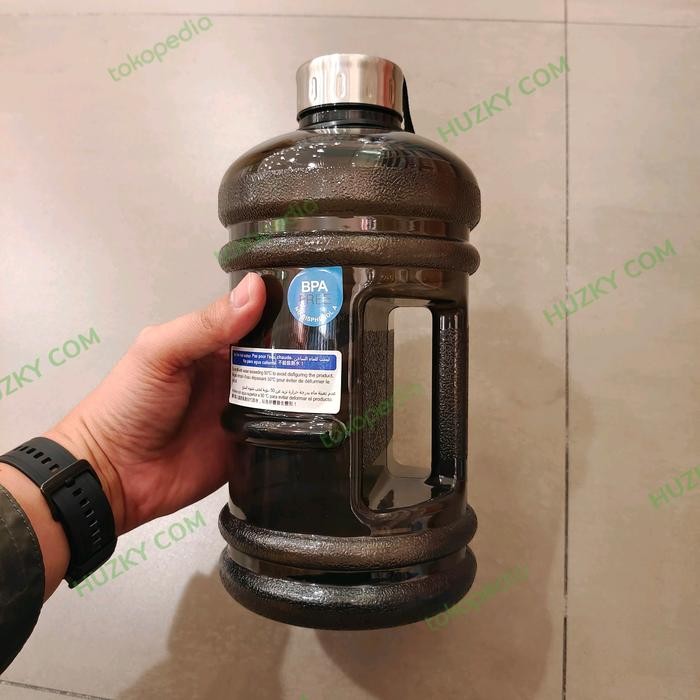 MINISO Botol Minum 2.2Liter BPA FREE (BLACK / BLUE)