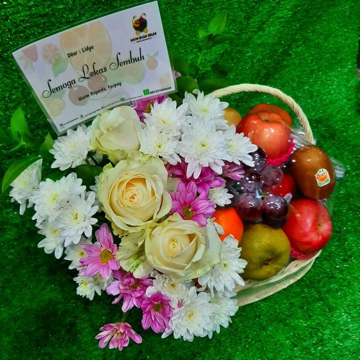 

Hampers Buah Parsel Buah Mix Fresh Flowers Bogor