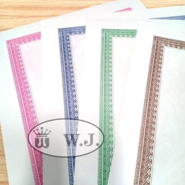 

(Expert) Kertas Blangko Piagam BC motif List Kecil