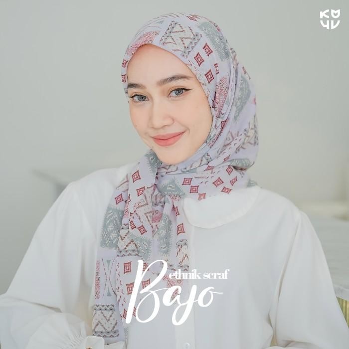 Koyu Hijab Segiempat Viney Jepang Scraft Ethnik Bajo