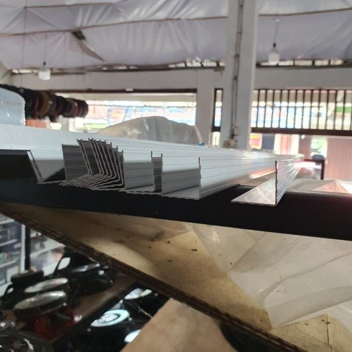 (Expert) siku alumunium lis L hardcase alumunium panjang 3meter import wajib potong