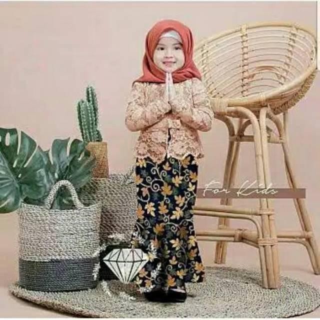 Setelan Kebaya Anak / Kebaya Modern Muslim Shiren Kids Brukat Pasti Ori