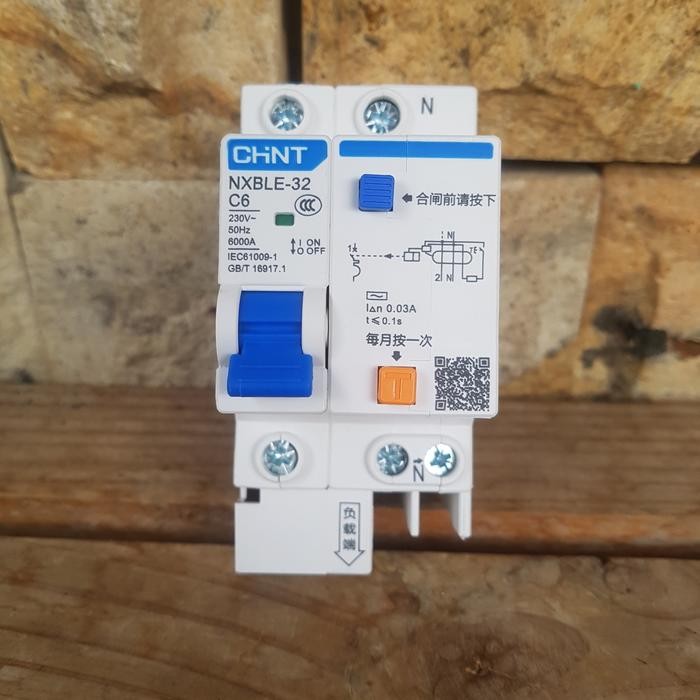 BRG BARU Alat Proteksi Sengatan Listrik PLN RCBO ELCB + MCB 1P+N 6A 30mA Chint