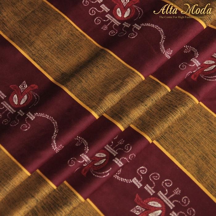 

Alta Moda Katun Batik Kalimantan Timur Dasar Marun Mix Silver (1M)