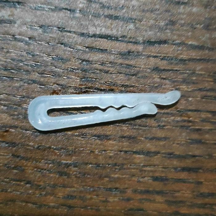 

Klip Kemeja Plastik Jepit Buaya Bening @1Kg