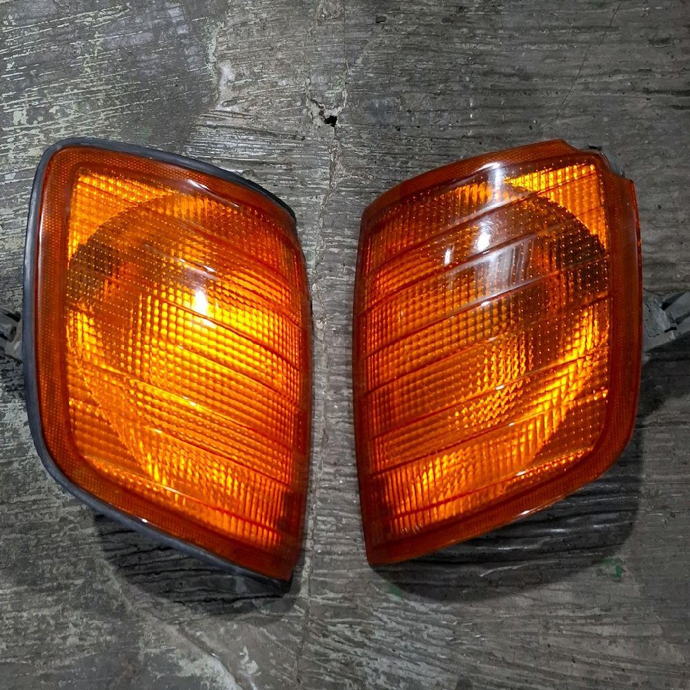 Corner mercy Boxer w124 2nd original