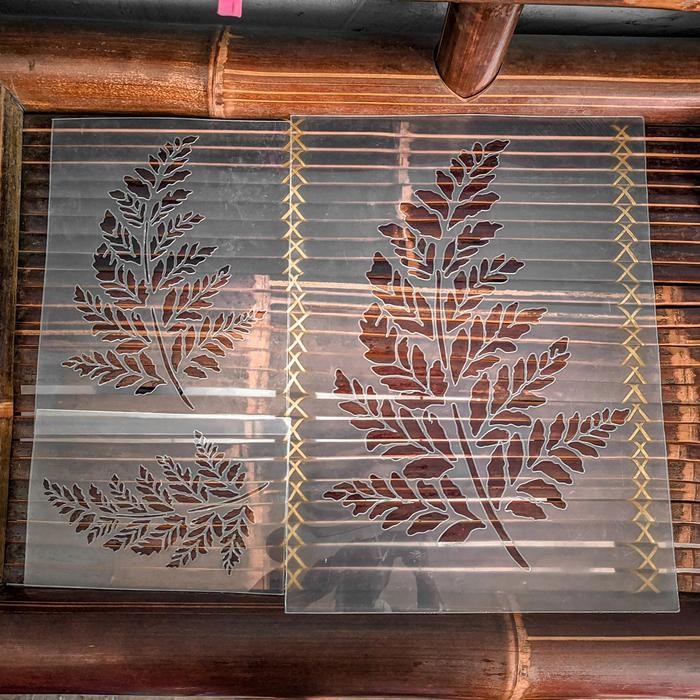 

Stencil Dinding Motif Cemara Ukuran 40X30 Bahan Tebal