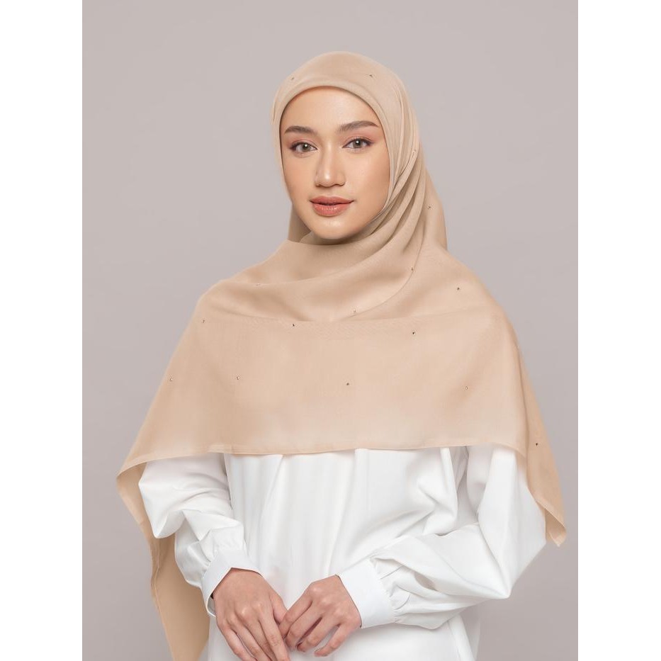 SURCA Napocut Hijab - Plain Paris Premium Kristal 57 New Series ( Jilbab Segi Empat Tabur 57
