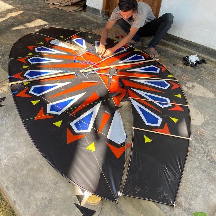 (Allthebest) Layangan Pegon Motif Arsir 2.5m Bambu