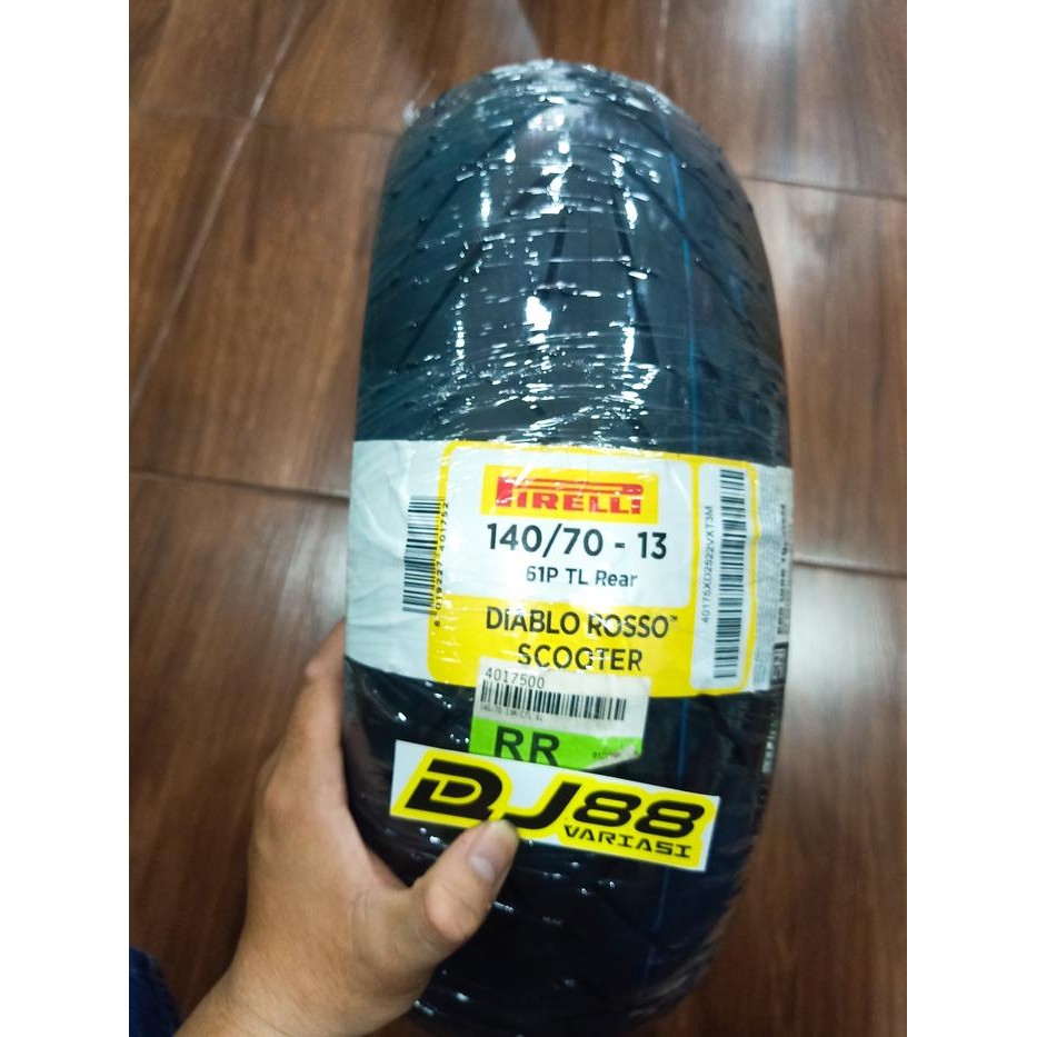 Ban pirelli 140/70-13 ban belakang nmax diablo rosso scooter 140 / 70