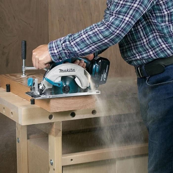 

MAKITA DHS680Z LXT BRUSHLESS CORDLESS 165MM CIRCULAR SAW 18V POWER TOOLS 5000RPM