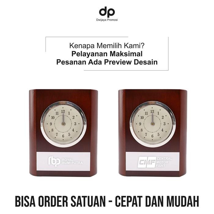 

Tempat Pulpen Pen Holder Kayu Wadah Pen Jam Meja Souvenir Jam Analog