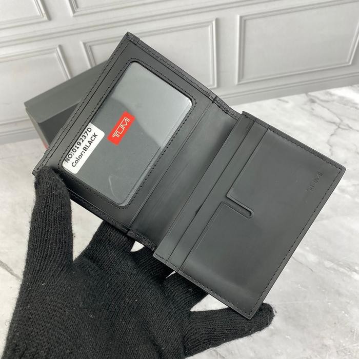 

Card Holder Dompet Kartu T'M 001 Black Miror