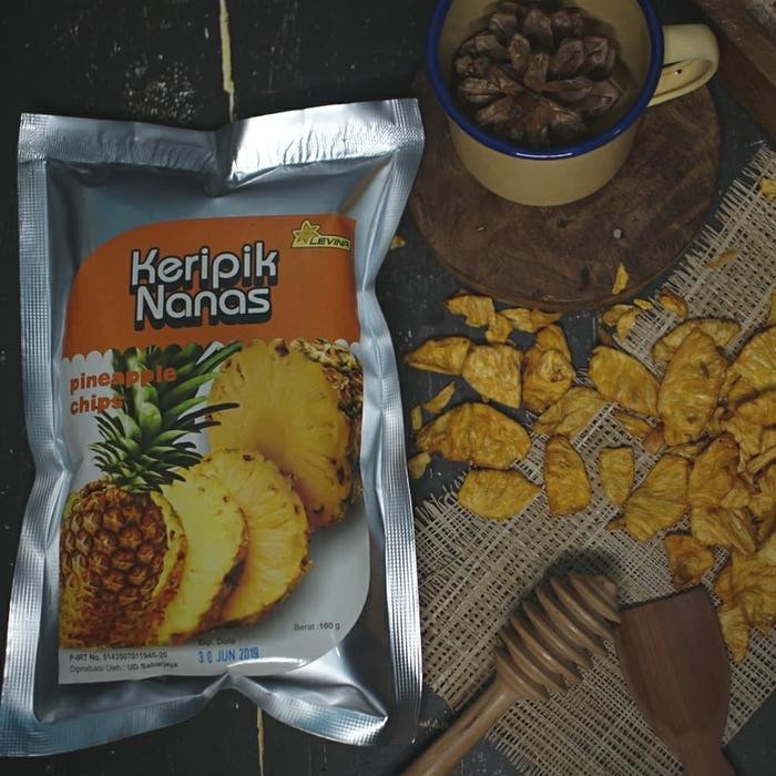 

KERIPIK NANAS LEVINA 100 GRAM KRIPIK BUAH MALANG