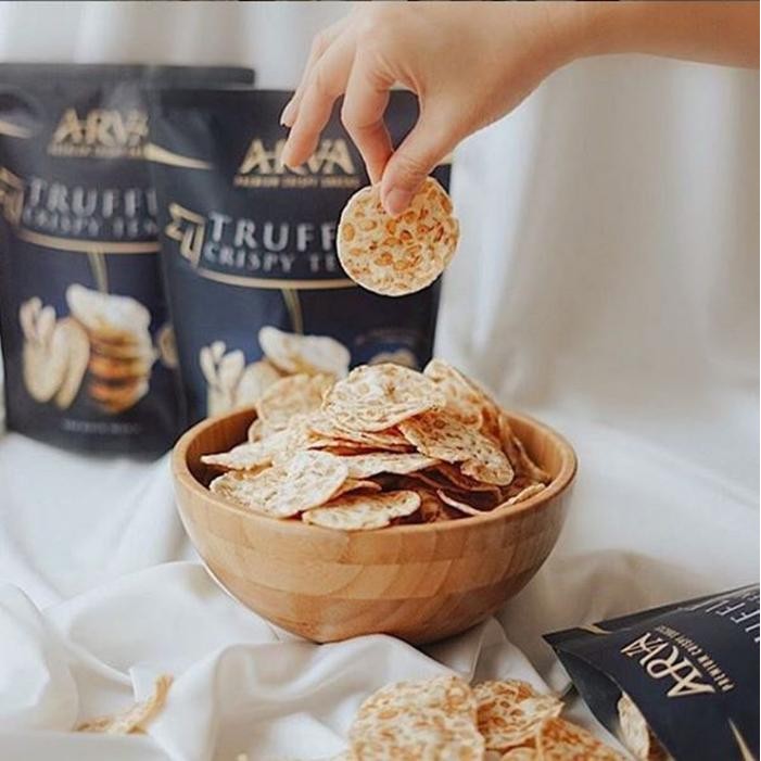 

KERIPIK TEMPE ARVA TRUFFLE ENAK 80G CRISPY FOOD