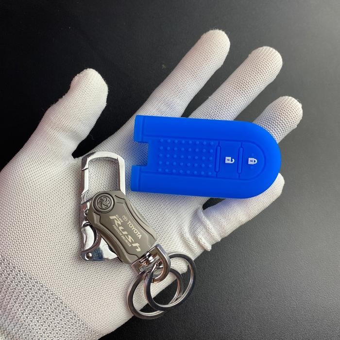 Gantungan kunci konci remote mobil Toyota Rush sarung silicone