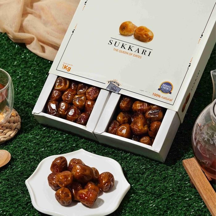

Timur Tengah [Paket Bundling Hemat] Kurma Ajwa 500 gr Kurma Sukari 1 kg Premium Original High