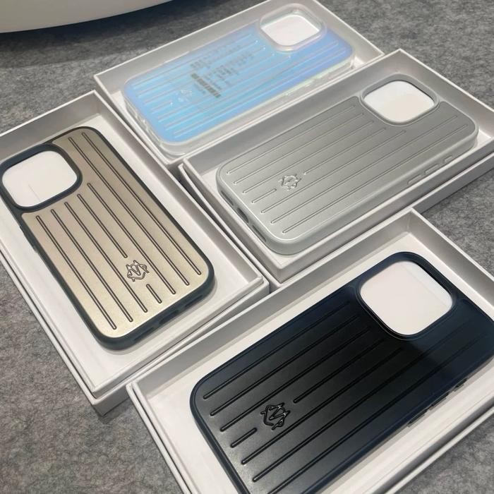 Rimowa Case for iPhone 14 / 15 / 16 Pro Max *