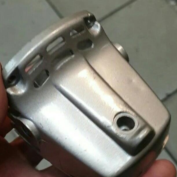 kepala gerinda / gear housing mesin gerinda modern / nrt / fujiyama