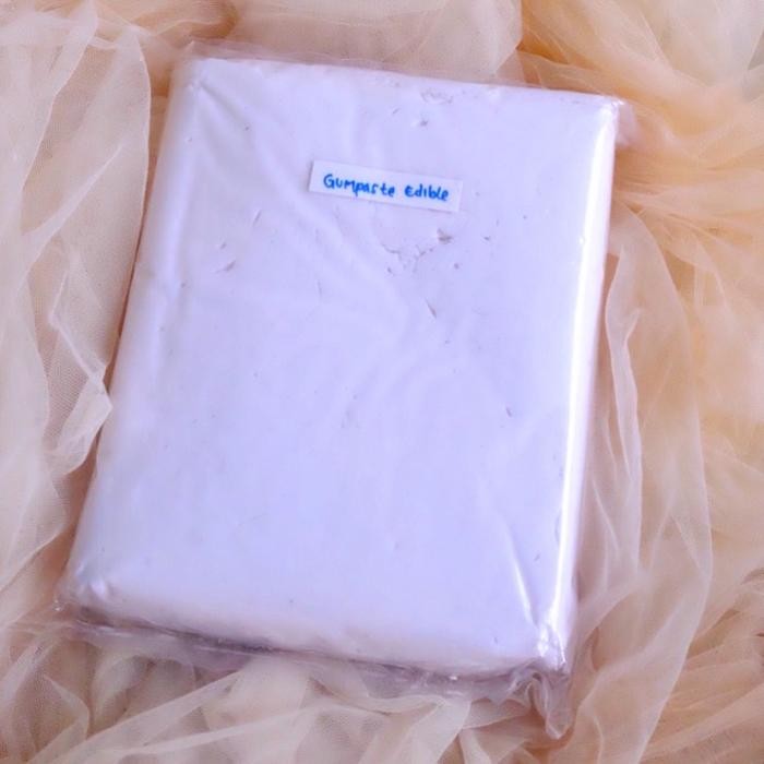 

Edible Gumpaste