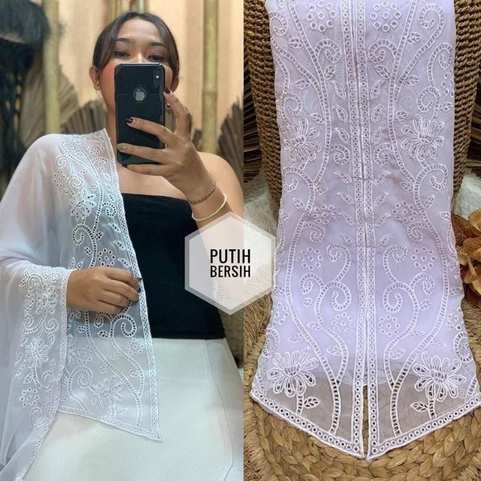 

KAIN BORDIR MOTIF BARU UKURAN 1.5 METER MUAT 1 KEBAYA PAKAIAN KODE 187