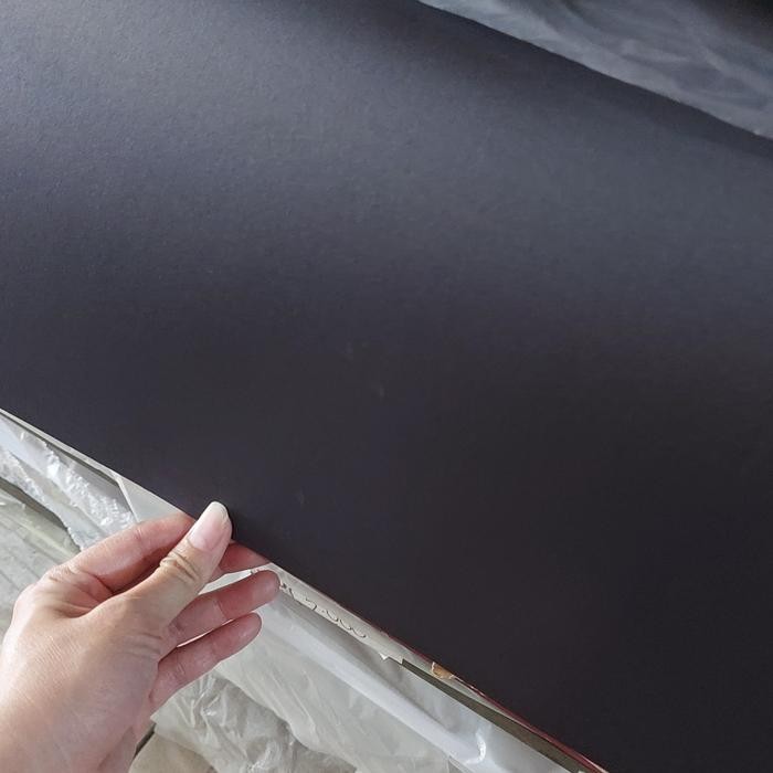 

Kertas Jasmine Hitam/Black Glitter 220gr ukuran plano 79x109 murah