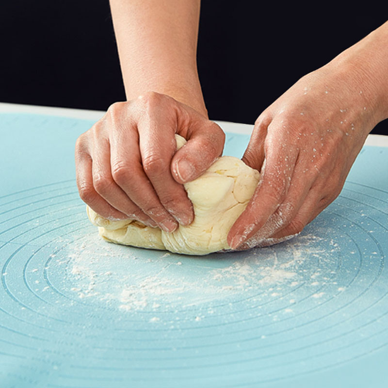 

Huohou Alas Adonan Kue Fondant Silikon Baking Mat Anti Slip 600x500mm - HU0188