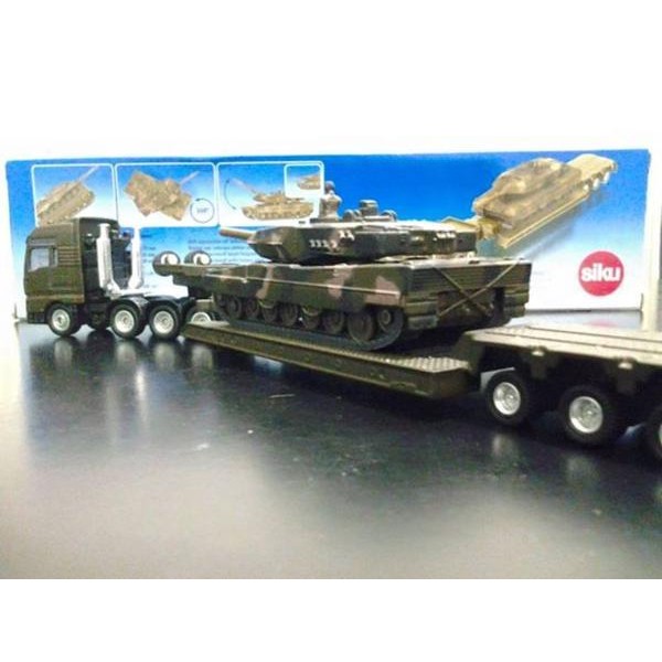 Diecast Truck Transporter Militer Tank Leopard - Siku