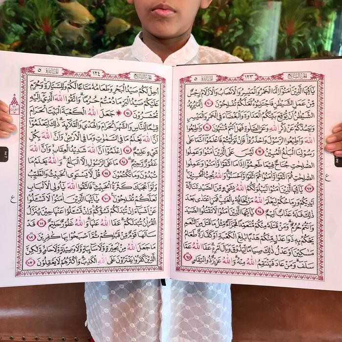 

SALE !!! AL QURAN JUMBO NON TERJEMAH LANSIA KERTAS HVS B4 (AL QURAN JUMBO) ALQURAN READYY