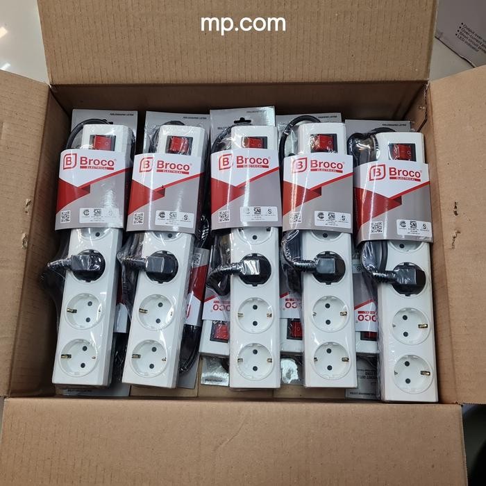Stop Kontak 5 Lobang Broco Dengan Kabel, Pengaman Dan Saklar