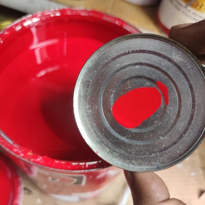 Cat PU Red Super Bright Merah Ferrari Color Polyurethane 200ml