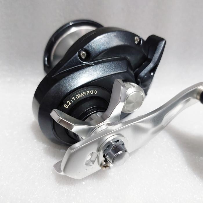 Reel Shimano TORIUM 16HGLH (HANDLE KIRI)