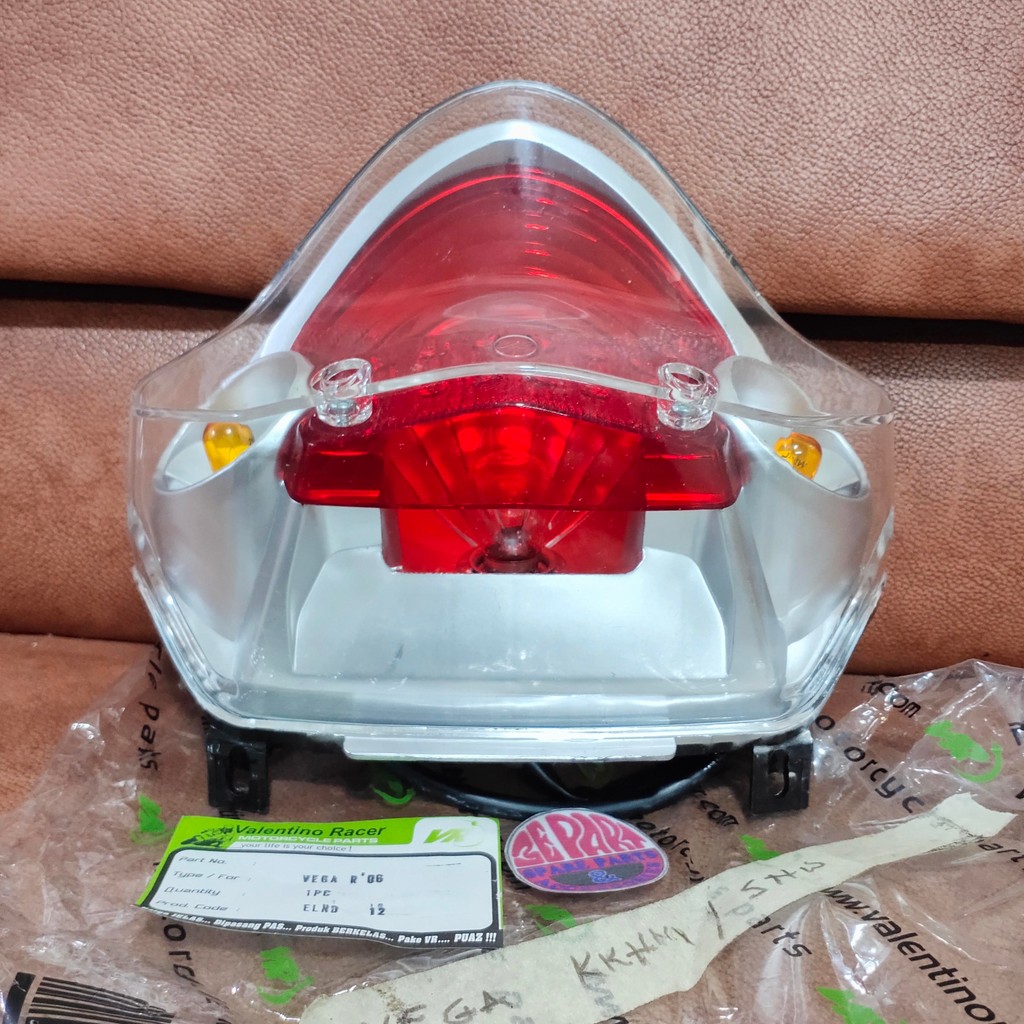 Lampu stop Vega R New Stoplamp Assy Yamaha Vega R New Limited Item Barang Langka Spare Part Motor Kl