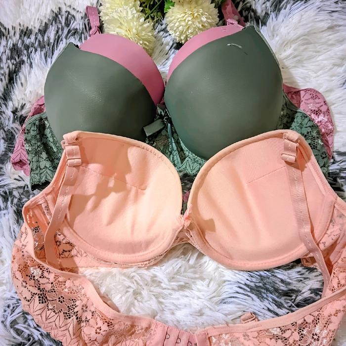 Bra Bh Kawat Busa Tebal Bh Bra Wanita Push Up Cup Besar Kancing Kait 3 Beha Cantik Busa Tebal Renda
