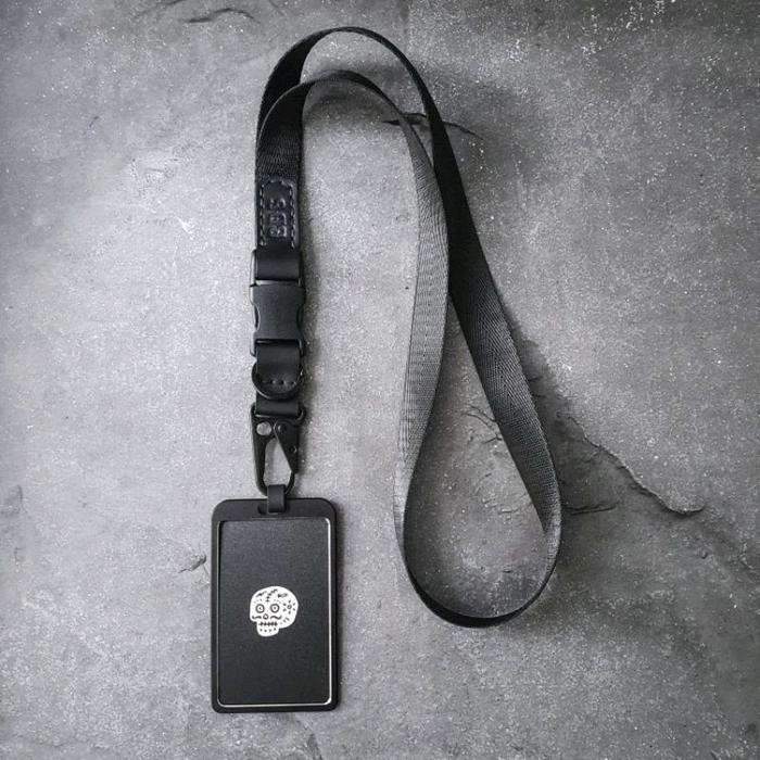 

Blackwing - Bds Double Function Lanyard Id Card Holder Keychain