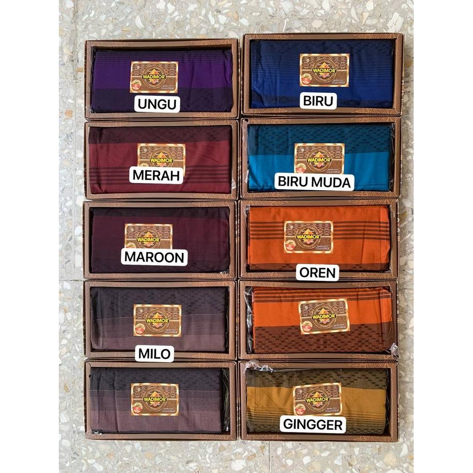 B081 Wadimor Sarung Tenun Lilin Sulam