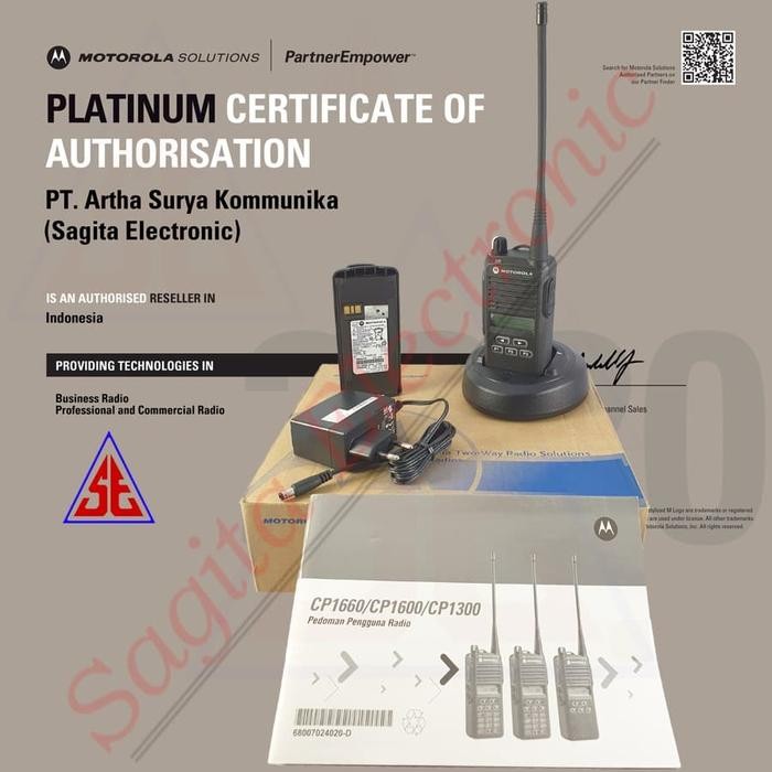 HT MOTOROLA CP1300 UHF 403-446 MHZ CP 1300