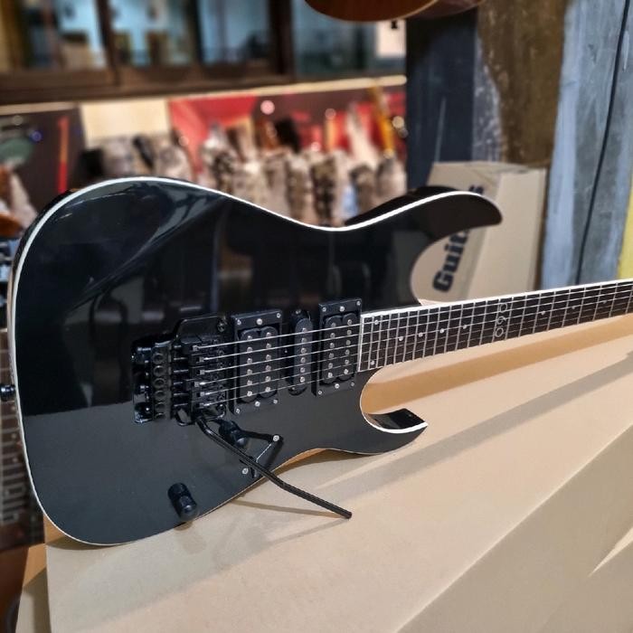 gitar ibanez electrik up down tremolo high quality..